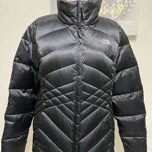 The North Face Women's Black Puffer Jacket ladies large